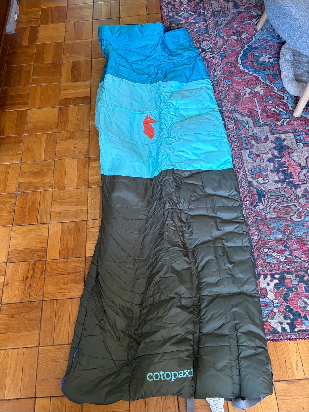 Cotopaxi Sleeping Bag - Picture 4 of 9
